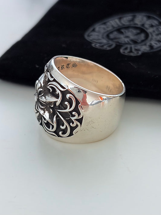 Chrome Hearts CLSSC OVAL STAR Classic Silver Ring Men's Size 9.5 Used & Polished