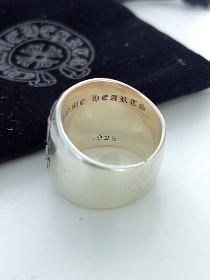 Chrome Hearts CLSSC OVAL STAR Classic Silver Ring Men's Size 9.5 Used & Polished