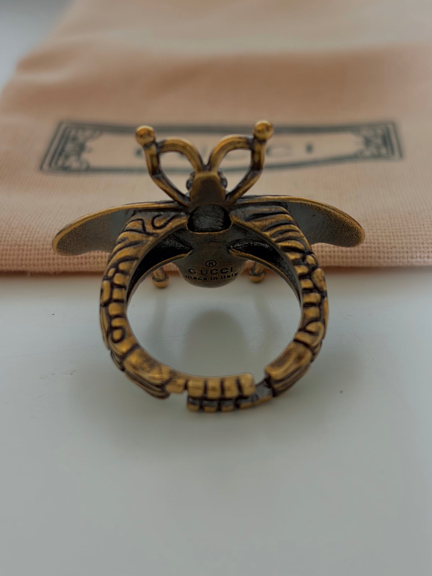 Gucci Vintage Signature Bee Ring