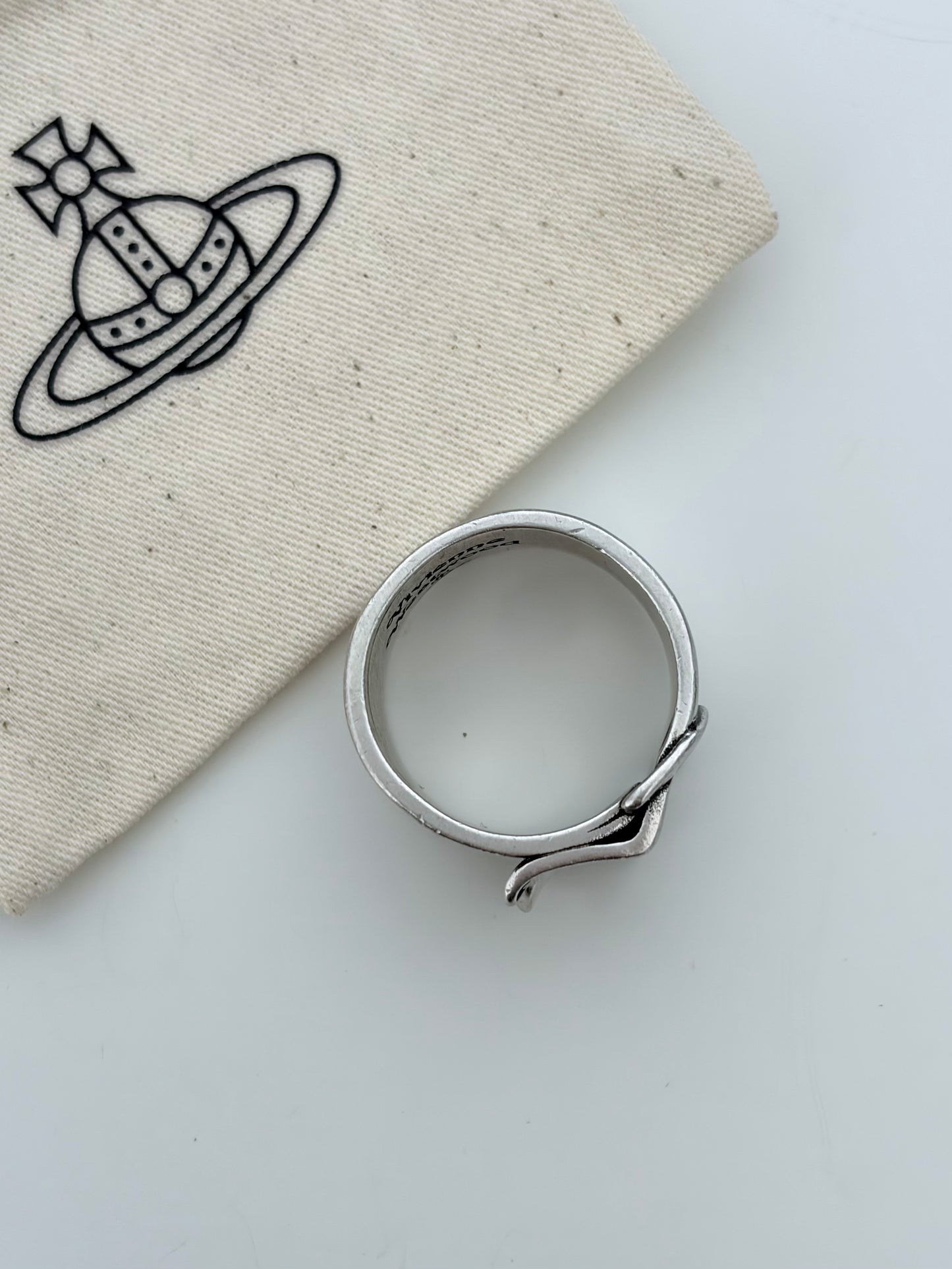 Vivienne Westwood Belt Logo Ring Silver Tone Wide Band Orb Punk US size 8